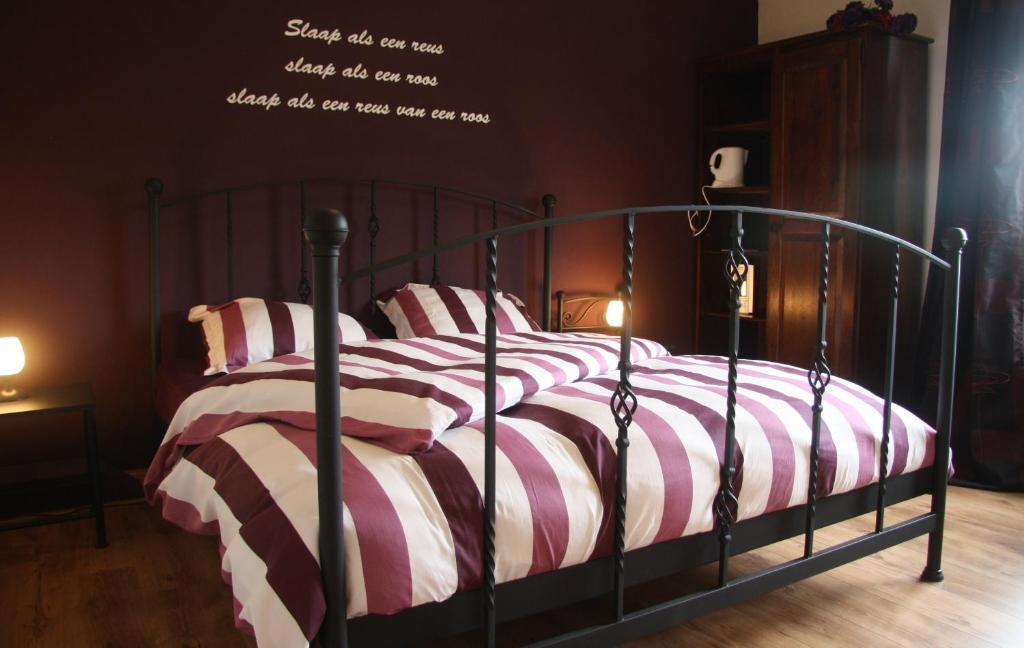 Bed and Breakfast Door & Roos Lottum Номер фото